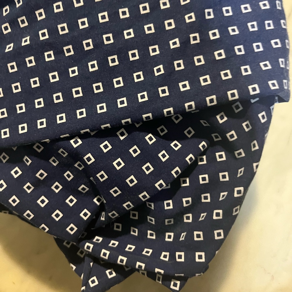 Dan River Navy Blue Geometric Pattern King size Deep fitted sheet